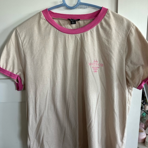 Cute graphic style tee - Picture 2 of 3